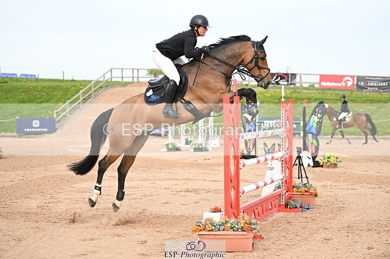 250425-175545-11122 - Cls 6 - 2 Star Medium Tour