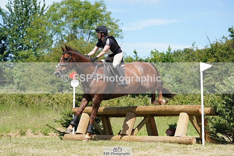 240629X-115604-0213 - 114-Emma_Saunders-HOSHI