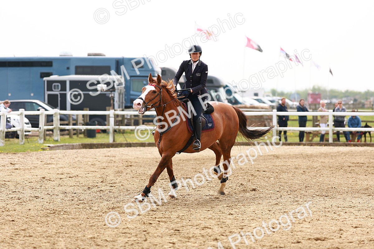  - Class 18 - Senior Newcomers - 1.10m