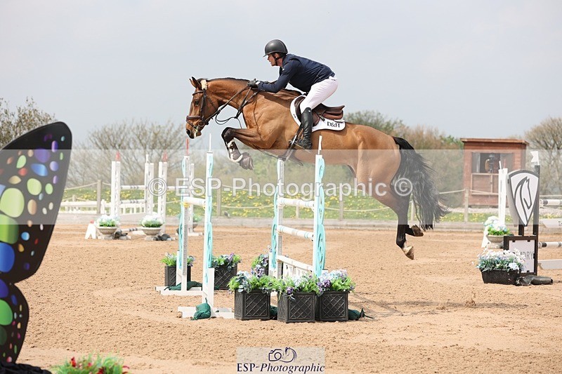 250424-114419-05029 - Cls 1 - 2 Star Small Tour