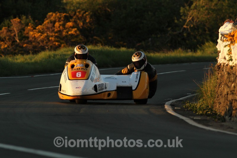 Gary Bryan / Jamie Winn Baker / GBM UK / Drury Eng / Bass Tyres - Monday Practice - Sidecars