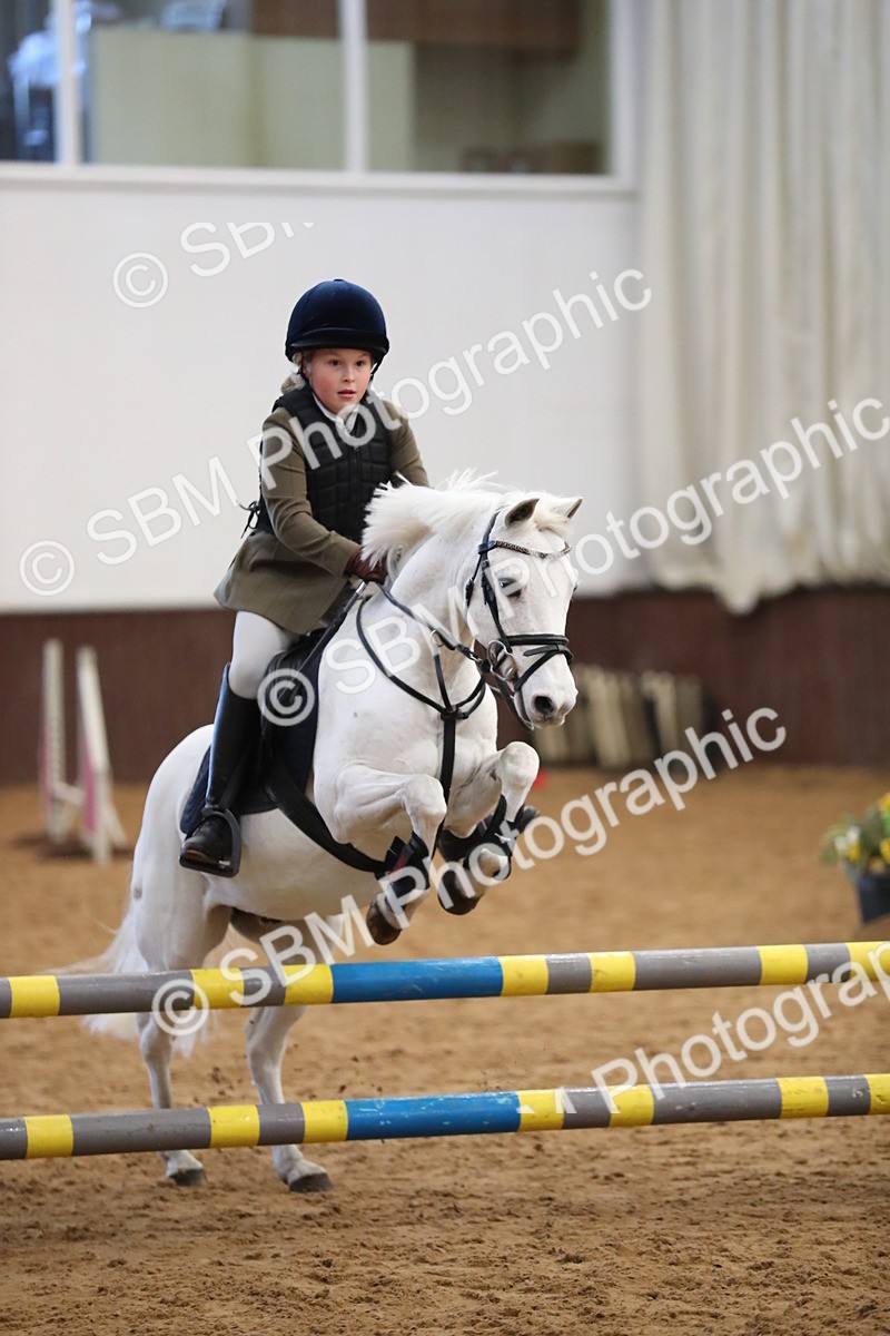 SBM_001100 - Class 3 - Horse & Hound