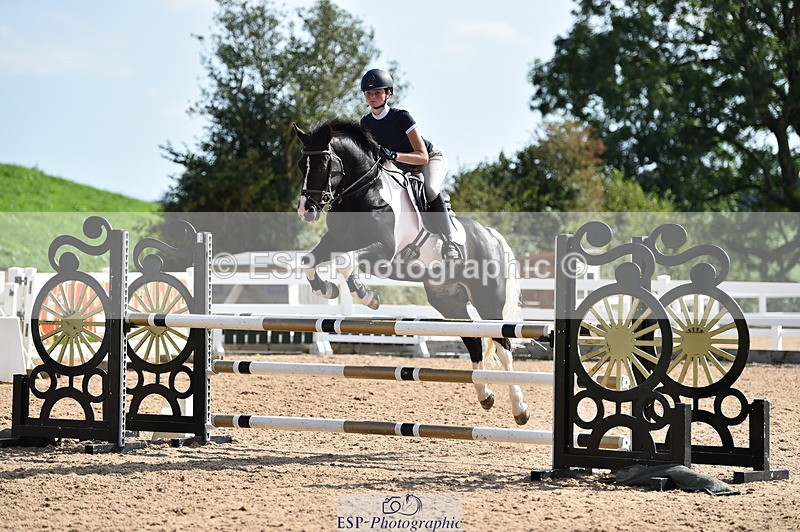 230903A-151950-05366 - Cls 21 Pony Foxhunter & 1.10m Open