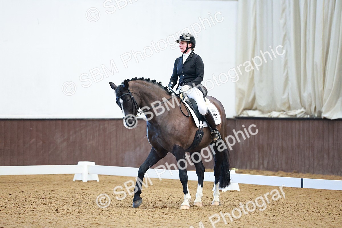 SBM_001277 - Class 18-15-16-22 - Elementary 5 Novice 5-Novice 6