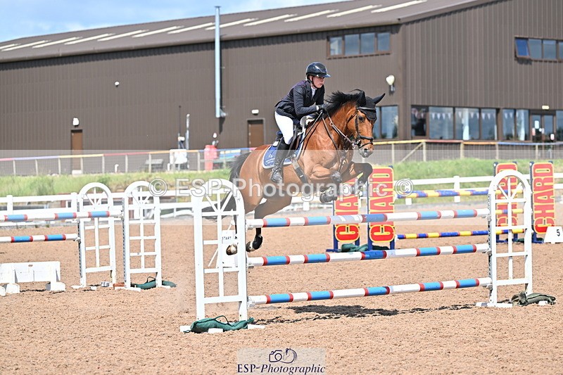 240619A-152848-00823 - Cls 5 Snr Foxhunter and 1.20m Open