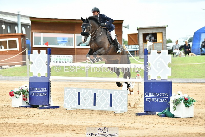 230720A-145603-03624 - Cls 9, 2 Star Big 1.40m Start to break