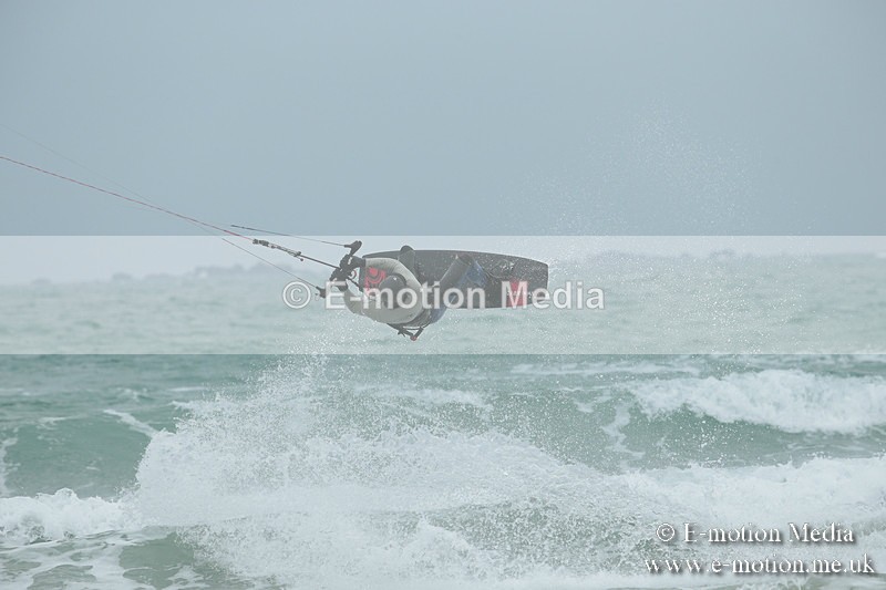 KS 300313-97 - Kite Surfing