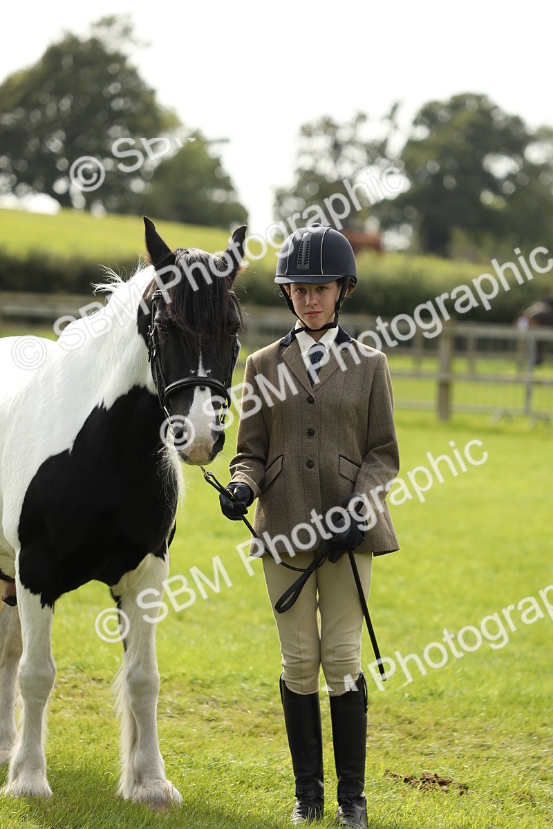SBM_68724 - S40 - Junior Handler 9-12 Years