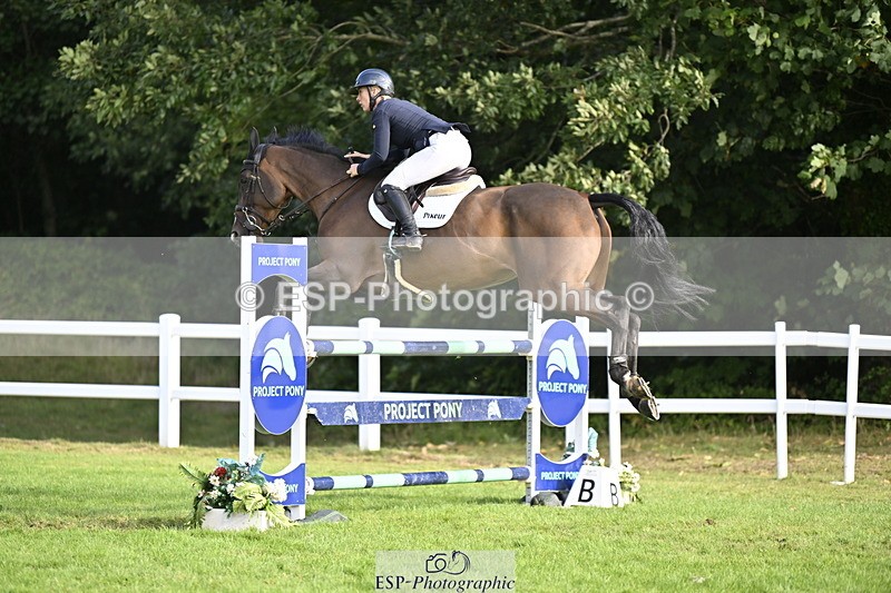 250831A-091425-09166 - Cls 34 Snr Foxhunter