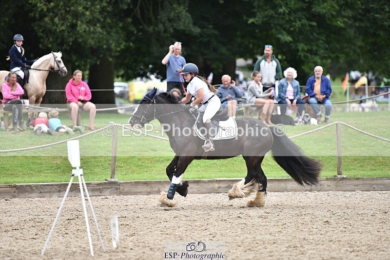 240802-125602-04717 - 70cm Round 2