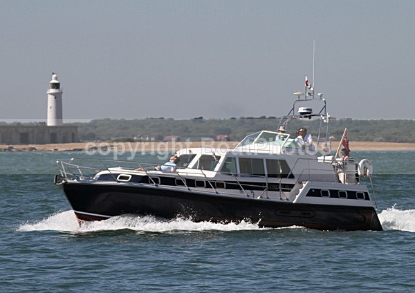 100523 JACOBITE IMG_4385 - Motor Yachts