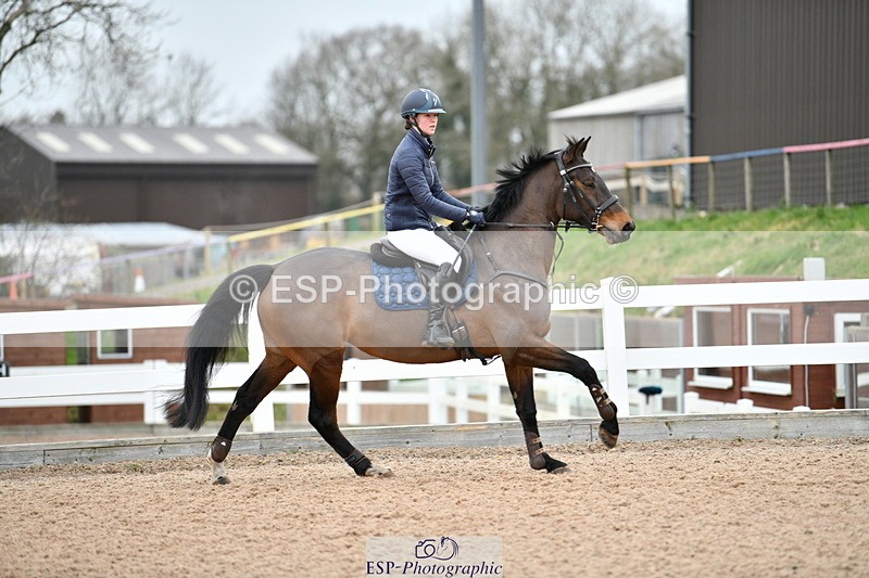 240112A-094610-00163 - Cls 2, British Novice and 90cm Open