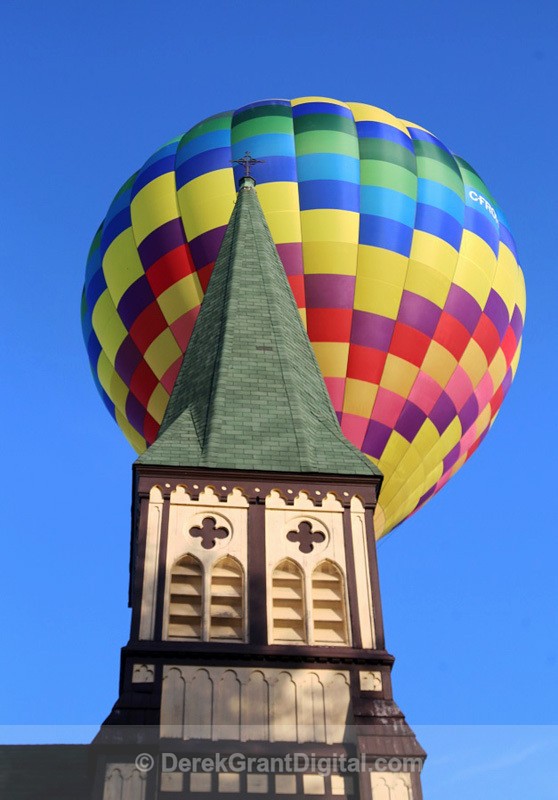 Close Encounters - Atlantic Balloon Fiests Sussex New Brunswick