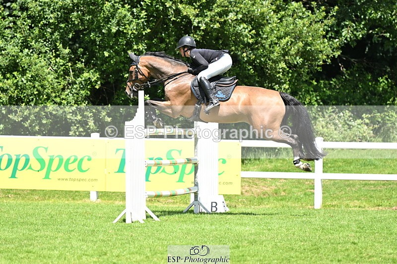 250615A-131825-11064 - Cls 38 Snr 1m40 GP