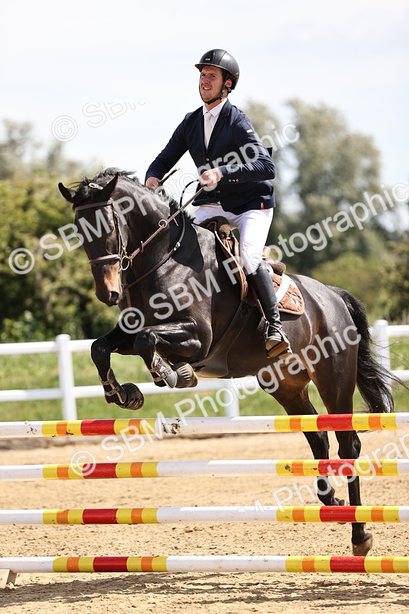 SBM_002120 - Class 9 - Senior British Novice - 90cm