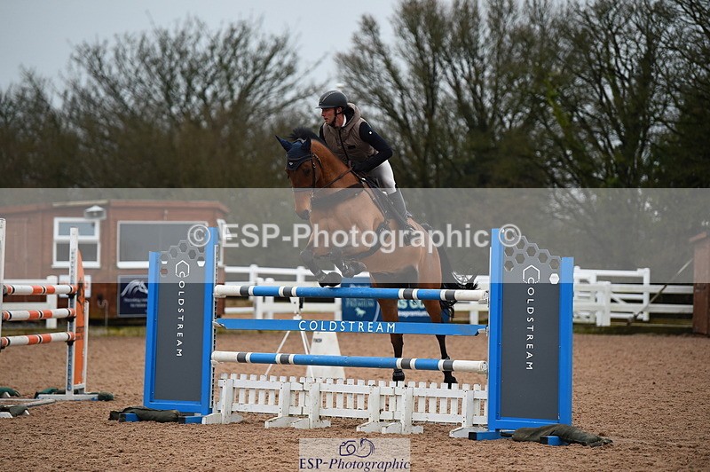 240207A-163120-00903 - Cls 6 National 1.30m