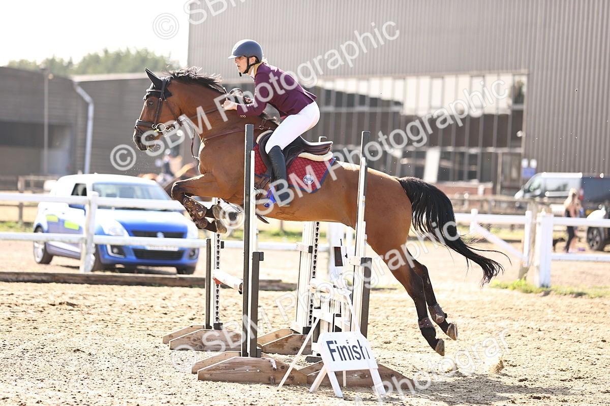 SBM_005504 - Class 8 - Clear Round