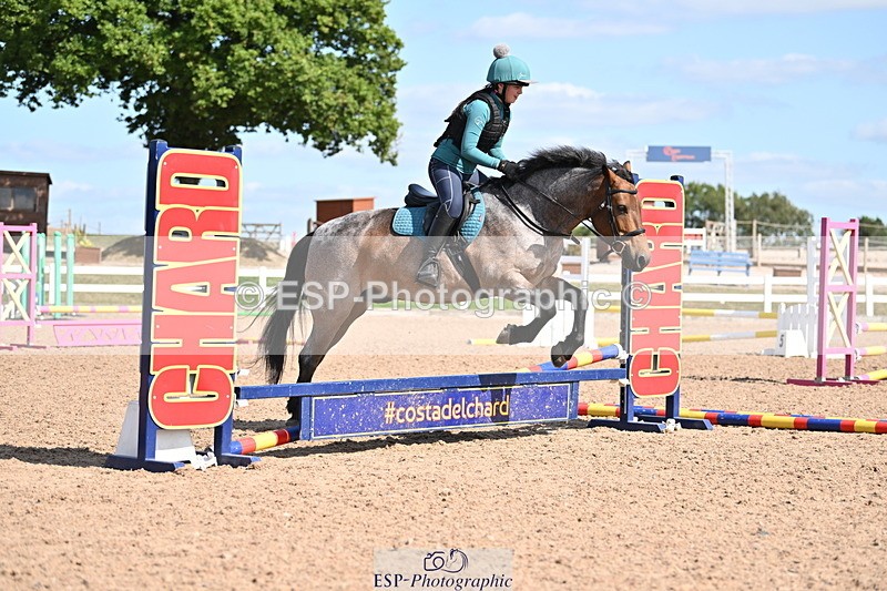 250821B-153619-00573 - Group B - Danielle