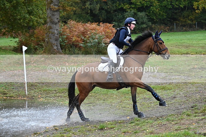 WJ7_3164 - Time 10:47 to 11:11 at the water