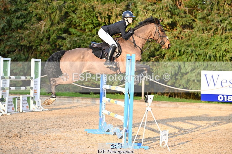 250322A-173050-03781 - Cls 14 Snr Fox & 1.20m Open