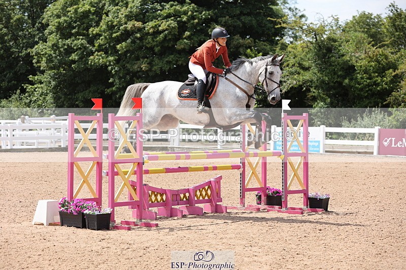 240718A-125300-05292 - Cls 9, 1 Star Bronze Tour 1.10m