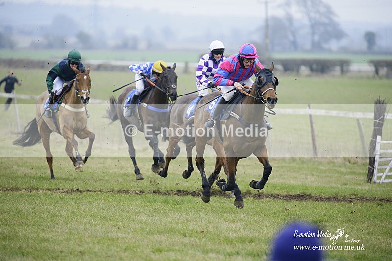 PtP 230122 464 - Cocklebarrow Races - Heythrop Hunt - 23/01/22