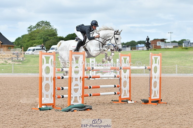 240609A-153542-06548 - Cls 20 National 1.30m Open