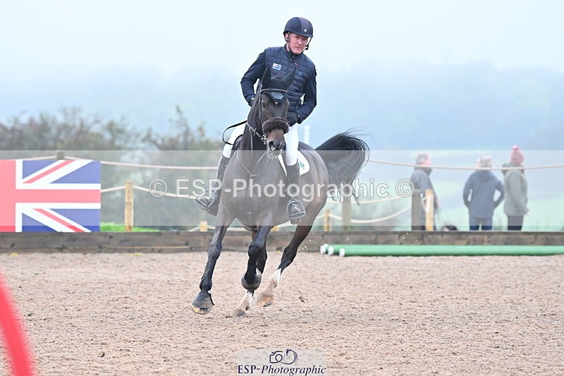 231013A-094254-00985 - Cls 7 Discovery & 1m Open