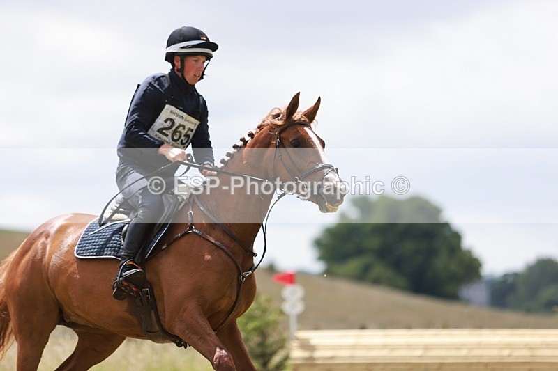 240630X-122854-6081 - 265-Felix_Etzel-FINANZIERUNGSSTALLS_ELIOPE