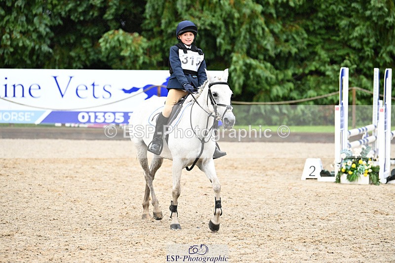 240824X-095331-23418 - 70cm Round 2 9.30 to 10.30