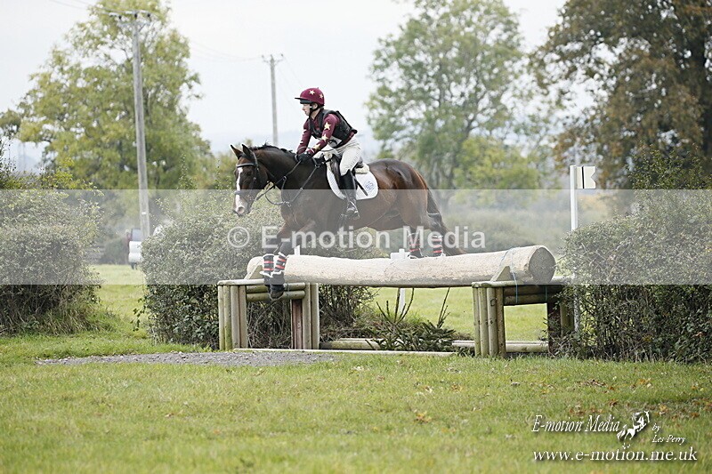 WWHT 181020 WWHT 181020 1566 - WWEC Open (1.00m)  18/10/20