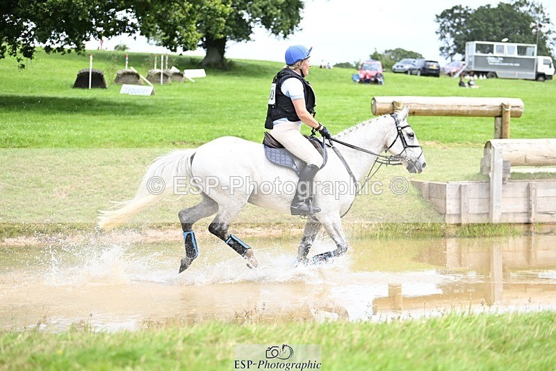 240803-134936-07325 - 160-Katherine_Adcock-MEDNIGHT_MAGIC