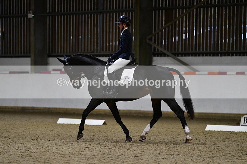 WJ5_8555 - Class 5 Novice Test 3