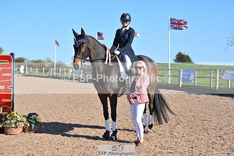 250405-153854-11817 - Cls 28 Young Riders Team