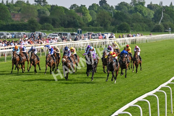 170524-Race 7-Jubilee Walk-8745 - Race 7 5.20pm Irish Thoroughbred Marketing Handicap