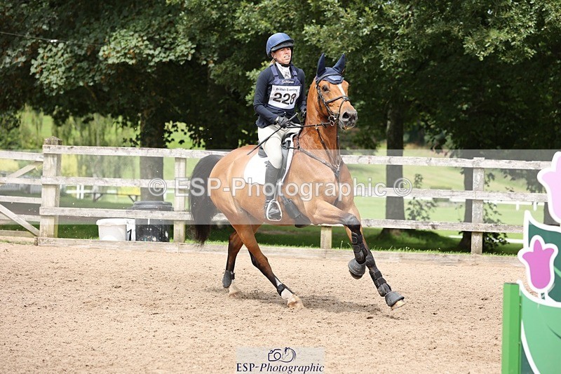 240803-134542-05708 - 228-Georgia_Toulson-Clarke-BOURVIL_VM_Z