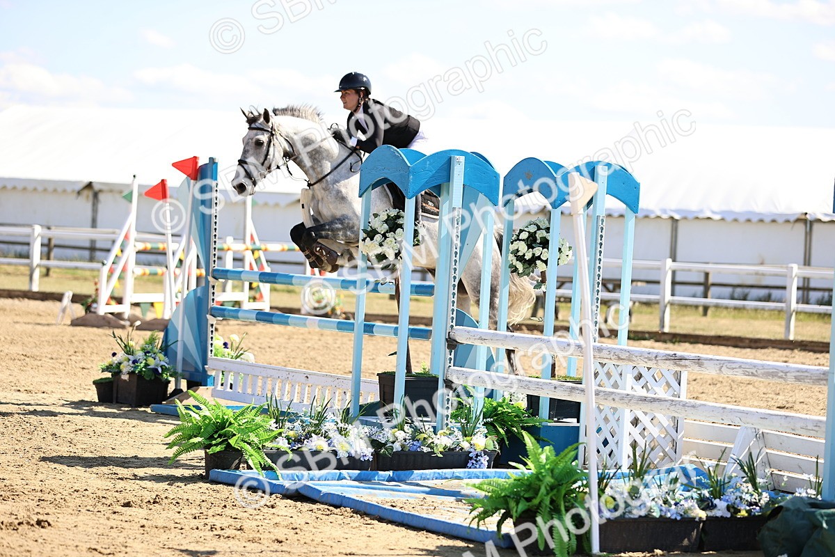 SBM_015574 - Class 16 - Senior foxhunter - 1.20m Open