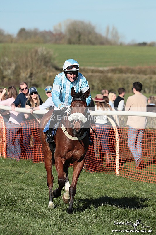 PtP 210326 879 - VWH Cirencester Races 21/03/26