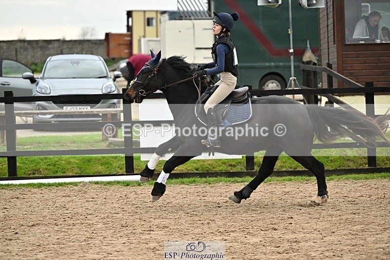 241110-144542-01120 - 70-75cm Arena Eventing