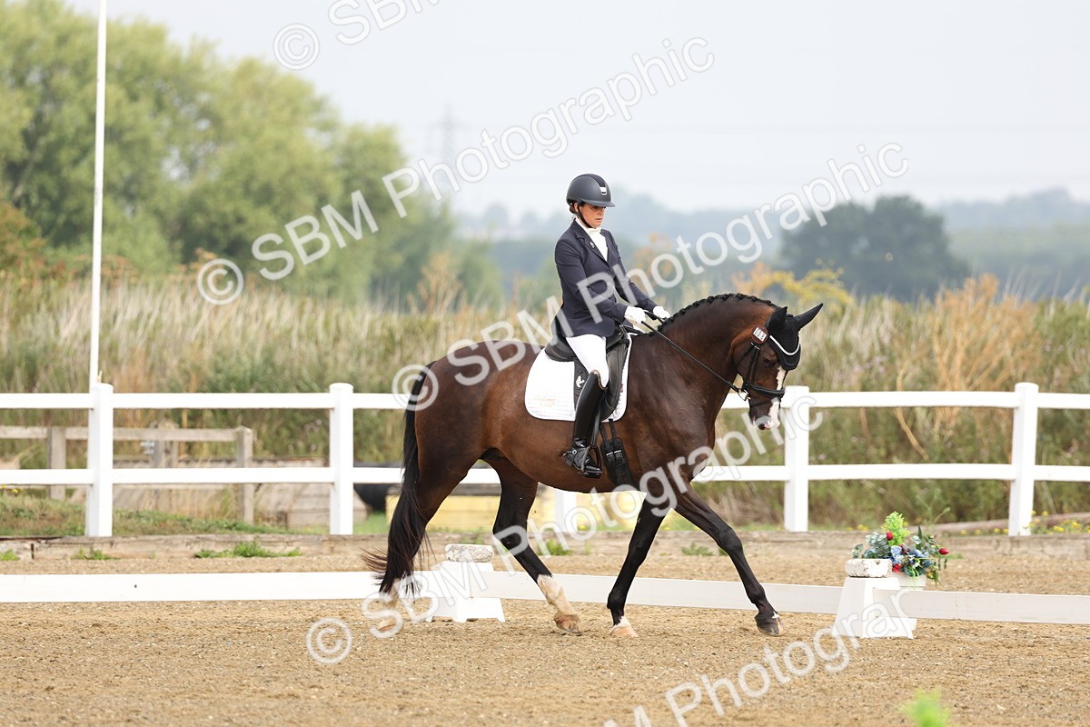 SBM_005496 - Class 6 - Novice 6 - 9.30-10.12