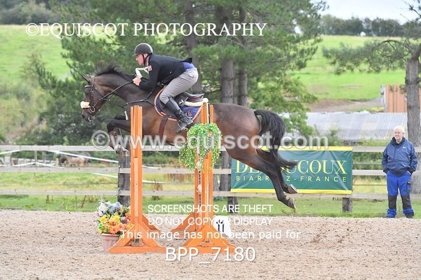 BPP_7180 - CLASS 4 Senior Newcomers/ 1.10m Open