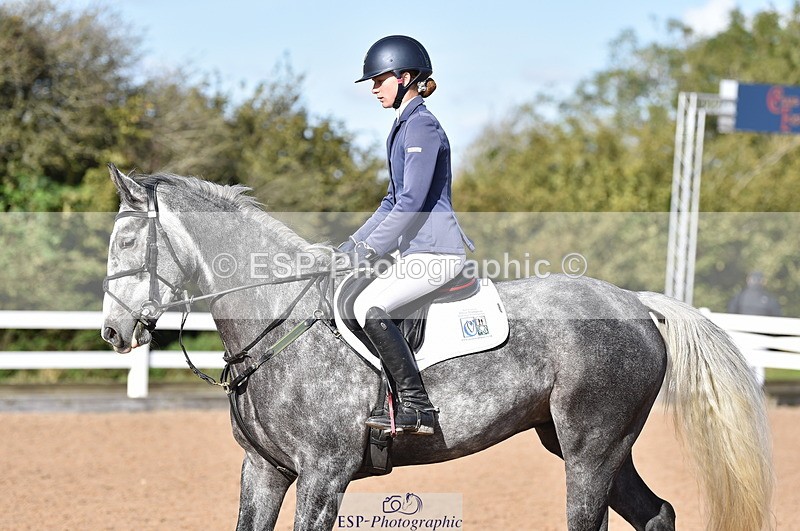 231015A-120448-07894 - Cls 24 85cm Amateur Q