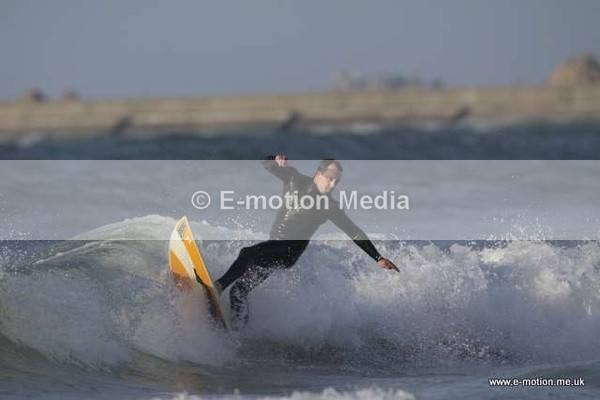 SU 080509 60 - Surf May 09