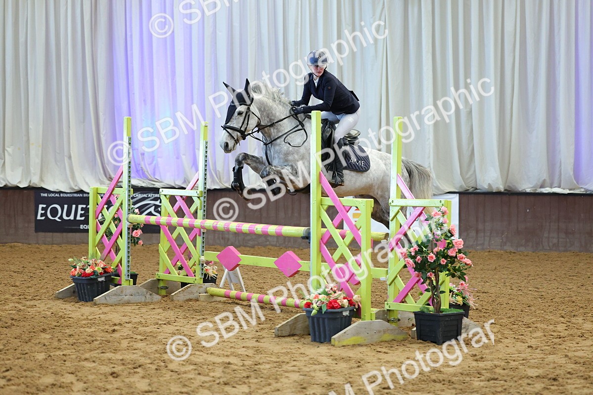 SBM_005577 - Class 22 - Bliss of London Novice Winter Championship Qualifier 90cm