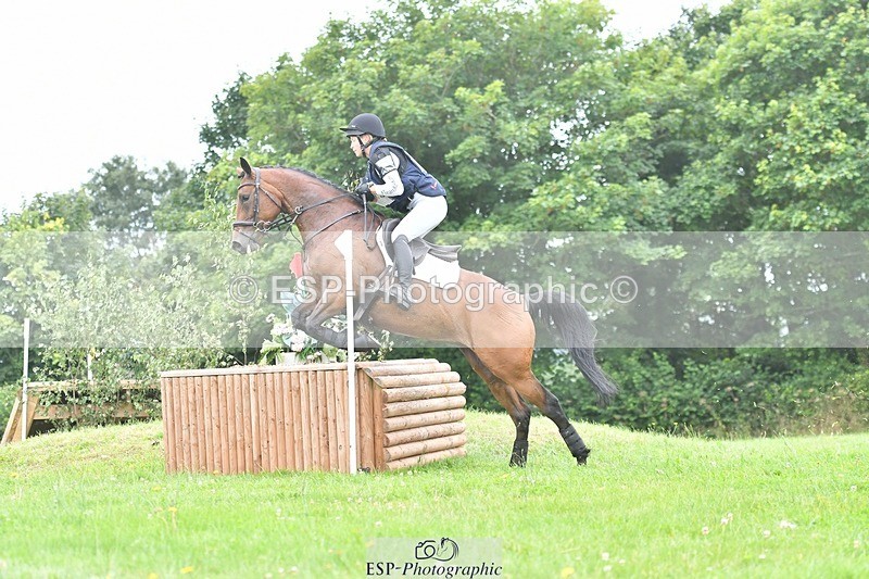 240803-110625-01514 - 009-Sophie_Walker-HEARSAY_CHITCHAT