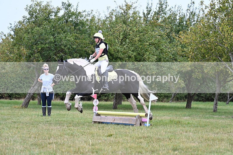 WJ7_5910 - 40cm XC Time 10:37 to 10:56