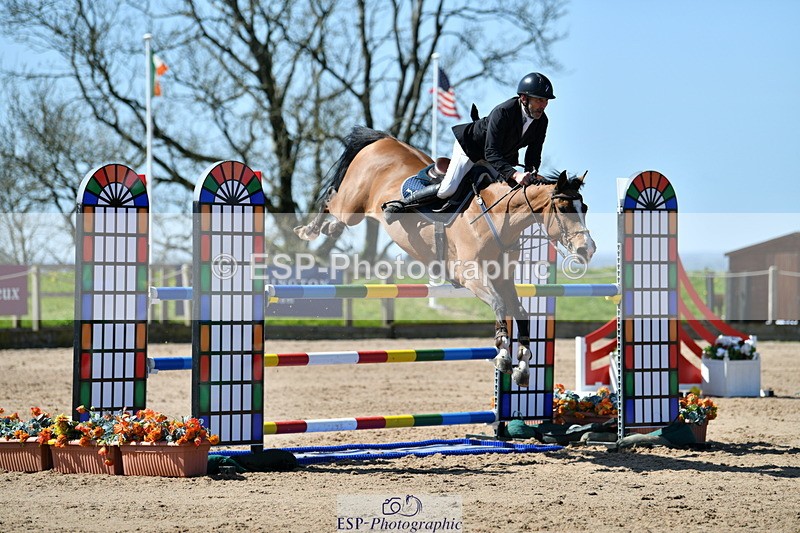 240420A-115805-10830 - Cls 3, 2 Star Small Tour 1.30m