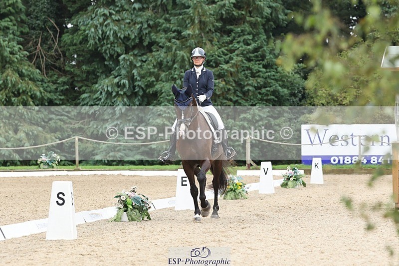 240810-115658-03148 - 195-Isobel.Goodwin-Milano.van.hof.olympia