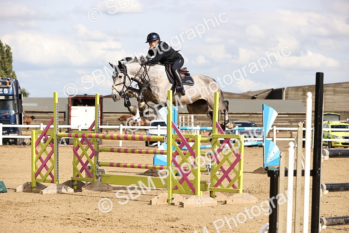 SBM_003709 - Class 13 - Senior Foxhunter - 1.20m