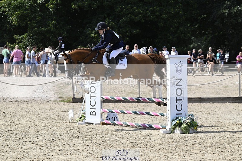 250823A-134327-30587 - PC70 Jump Off